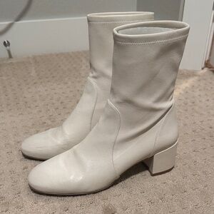 Stuart Weitzman White Heeled Boots
